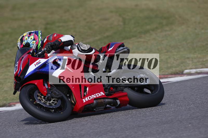 /11 28.04.2026  PROMAX ADR/Gruppe gelb/76
